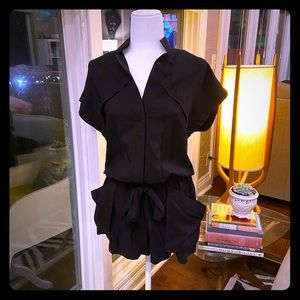 BCBGeneration black romper w/ pockets | M